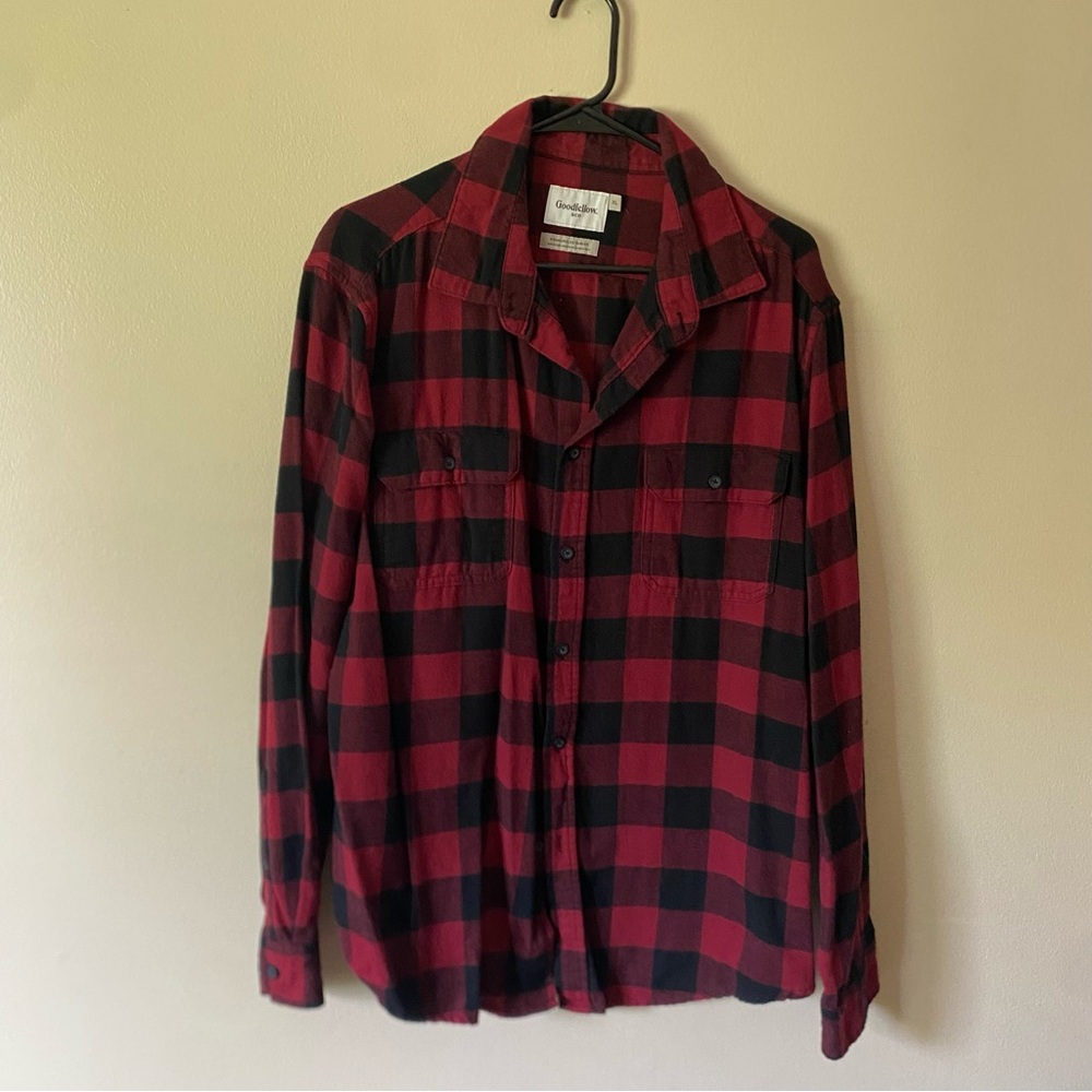 GoodFellow men’s Plaid button down shirt